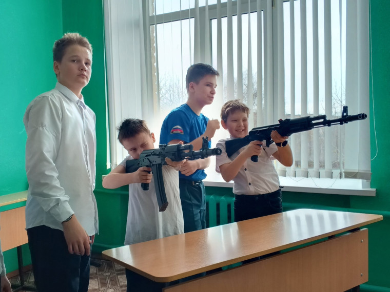 Слет будущих кадет.