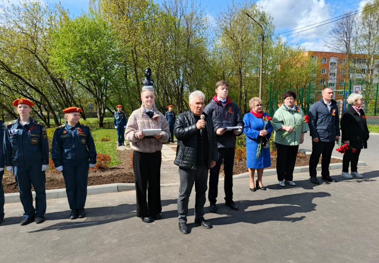 7 мая во дворе школы состоялся митинг, посвященный 80-летию со Дня Победы в Великой Отечественной войне..