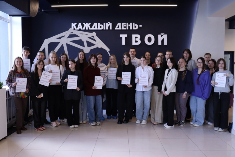 6 мая в г. Иваново юные исследователи представили свои проекты на итоговом мероприятии «Сириус. Лето»..